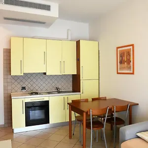 https://residence-moderno.emilia-romagnahotels.net